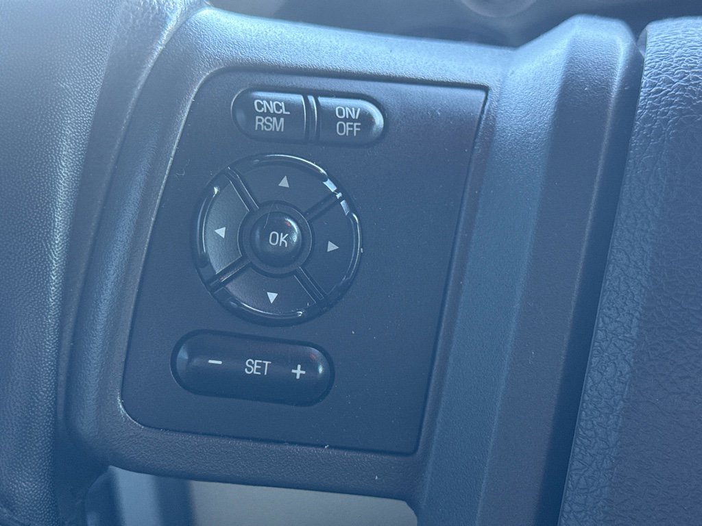Used 2012 Ford F250 Lariat w/ Lariat Interior Pkg image 13