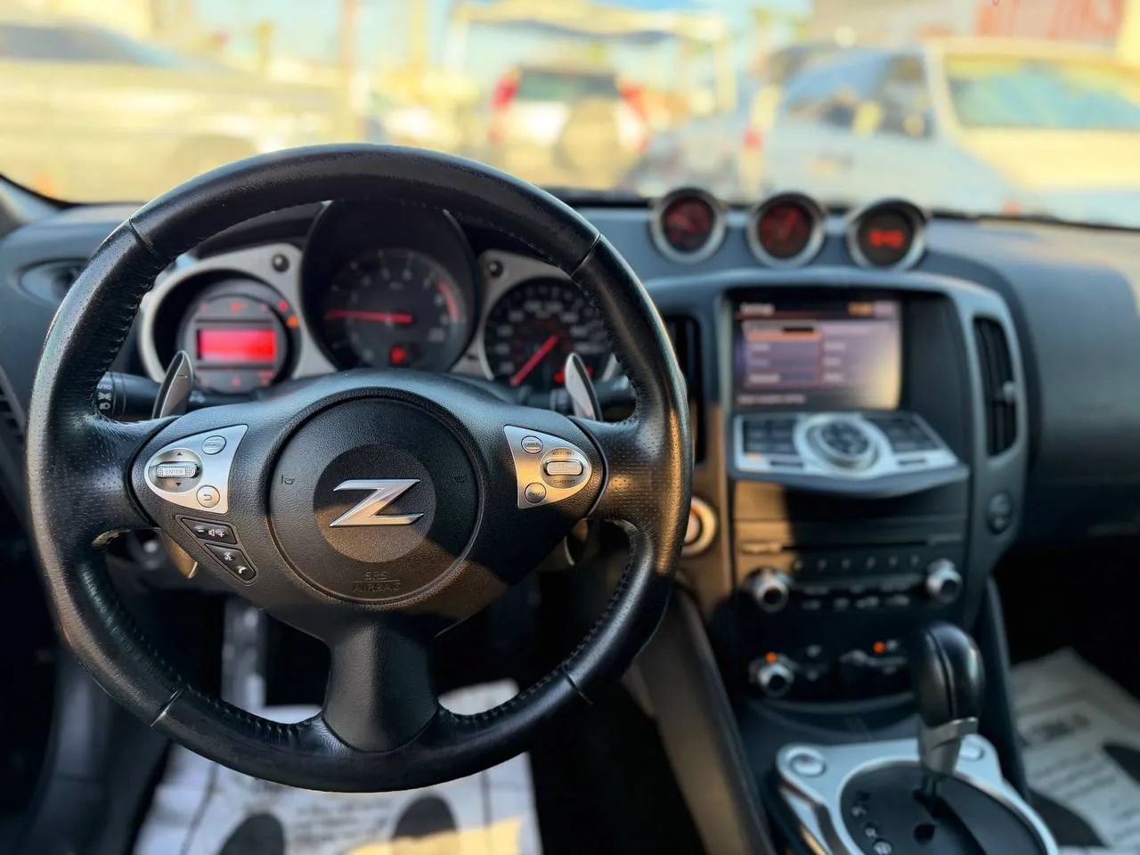 Used 2015 Nissan 370Z Touring RWD image 47