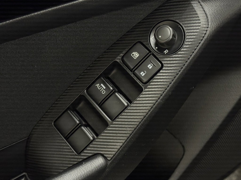 Used 2015 MAZDA MAZDA3 i Touring image 13