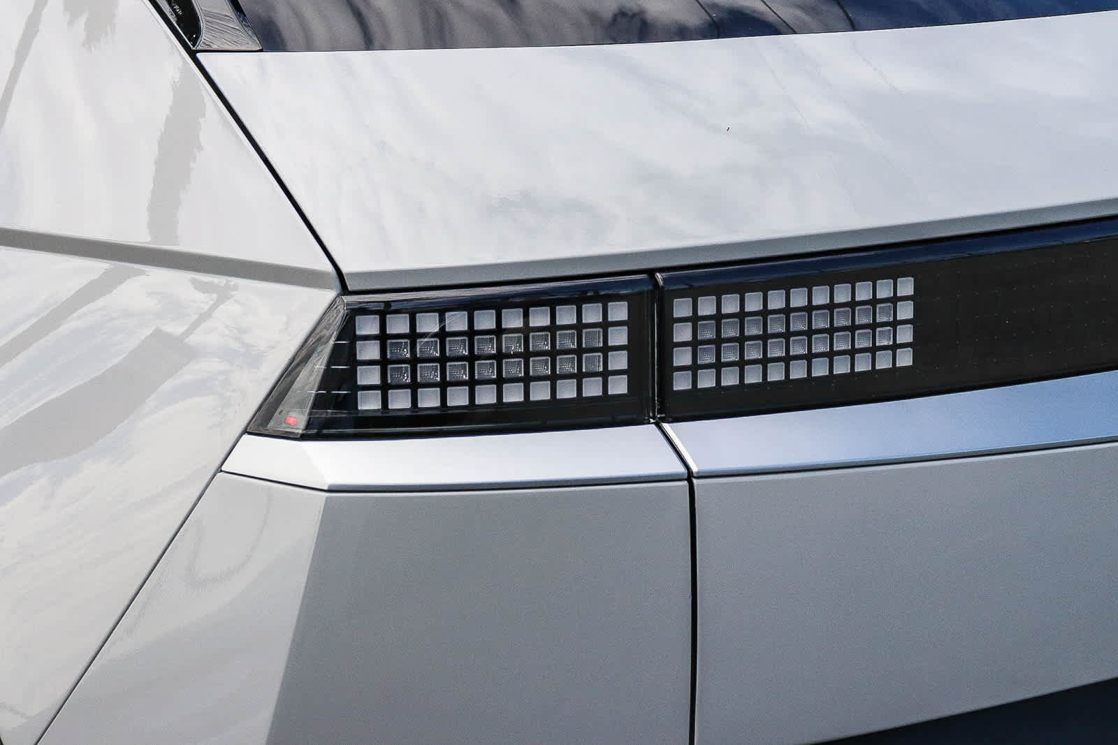 Used 2024 Hyundai Ioniq 5 SE RWD image 11