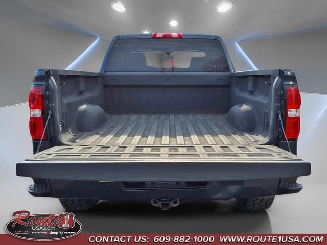 Used 2017 GMC Sierra 1500 SLE w/ SLE Value Package image 17