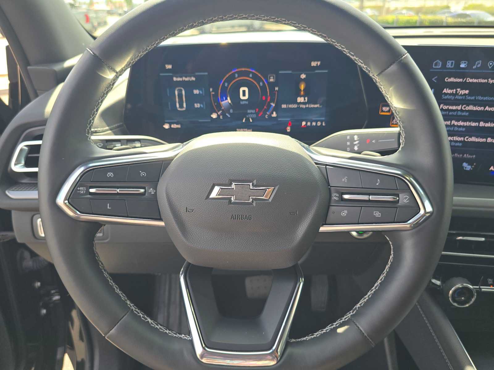 Used 2024 Chevrolet Traverse LT w/ Midnight/Sport Edition FWD image 24