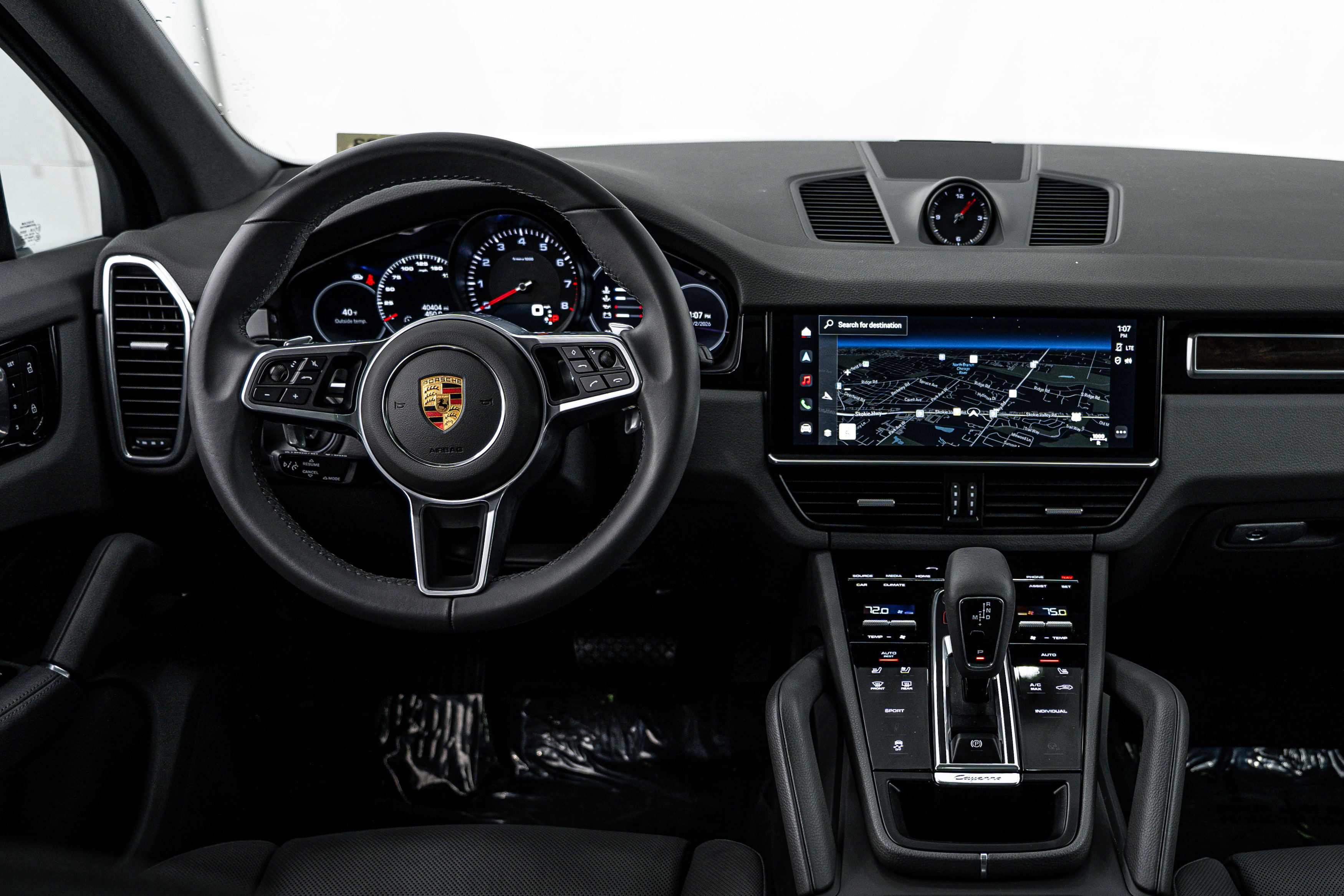 Certified 2023 Porsche Cayenne Platinum Edition image 13