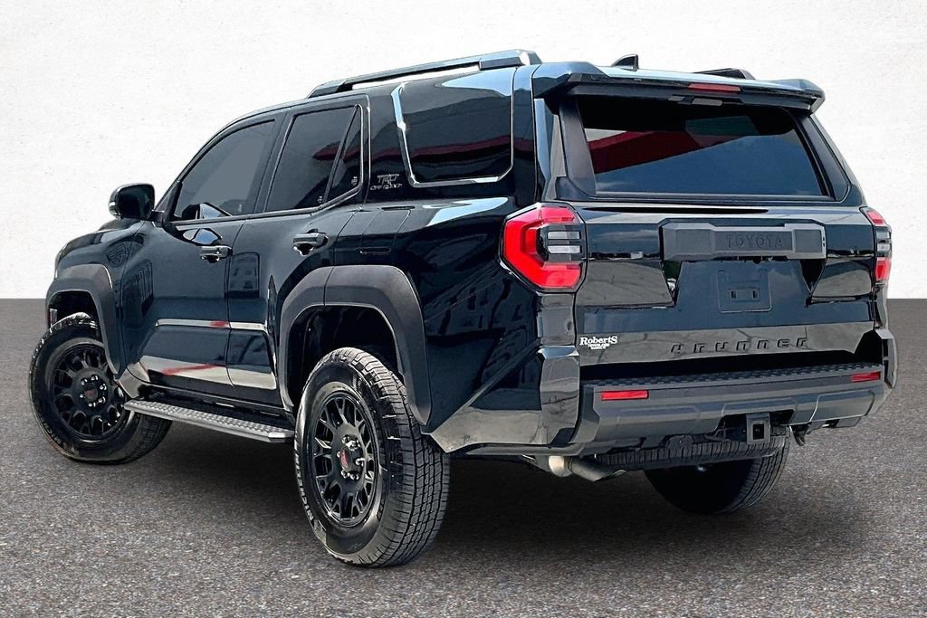 Certified 2025 Toyota 4Runner TRD Off-Road Premium AWD/4WD image 5