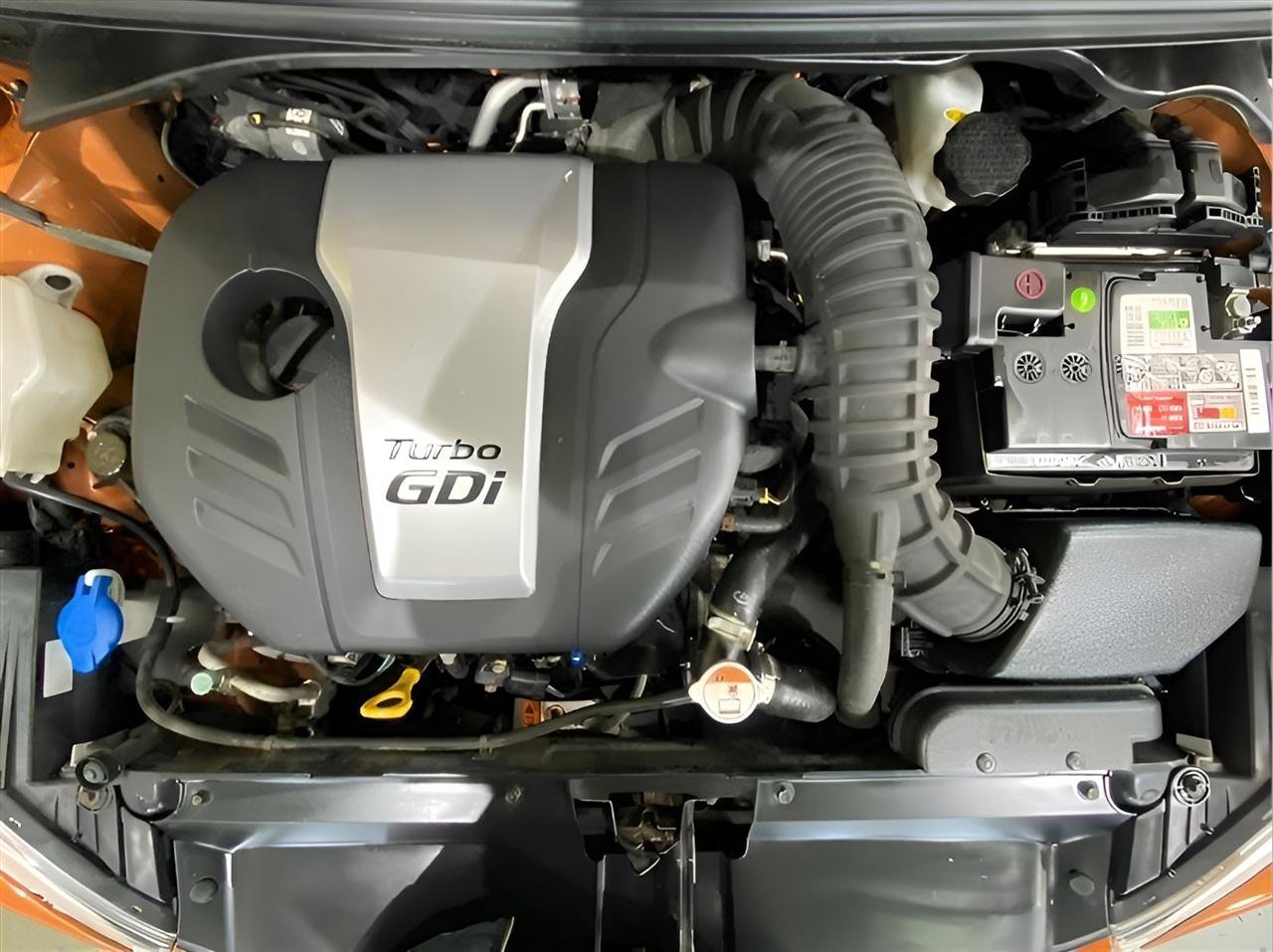 Used 2015 Hyundai Veloster Turbo w/ Option Group 04 image 24