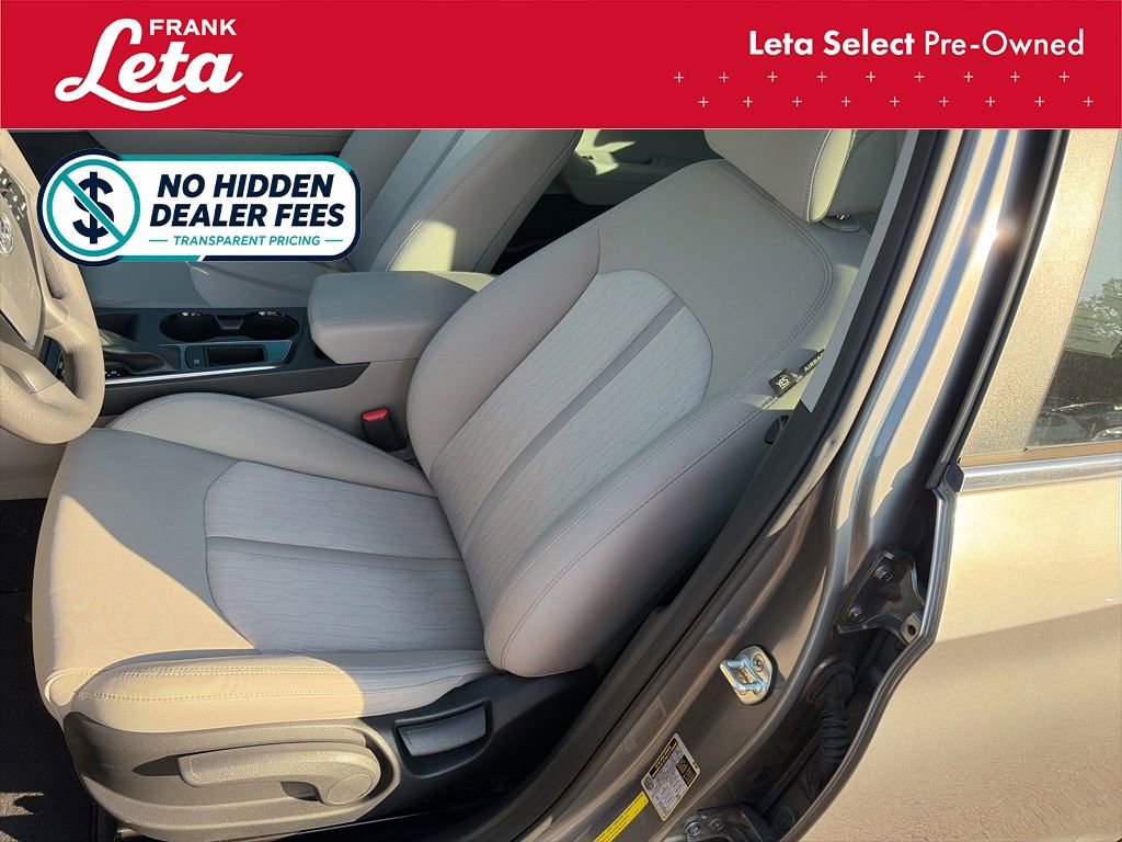 Used 2017 Hyundai Sonata SE FWD image 11