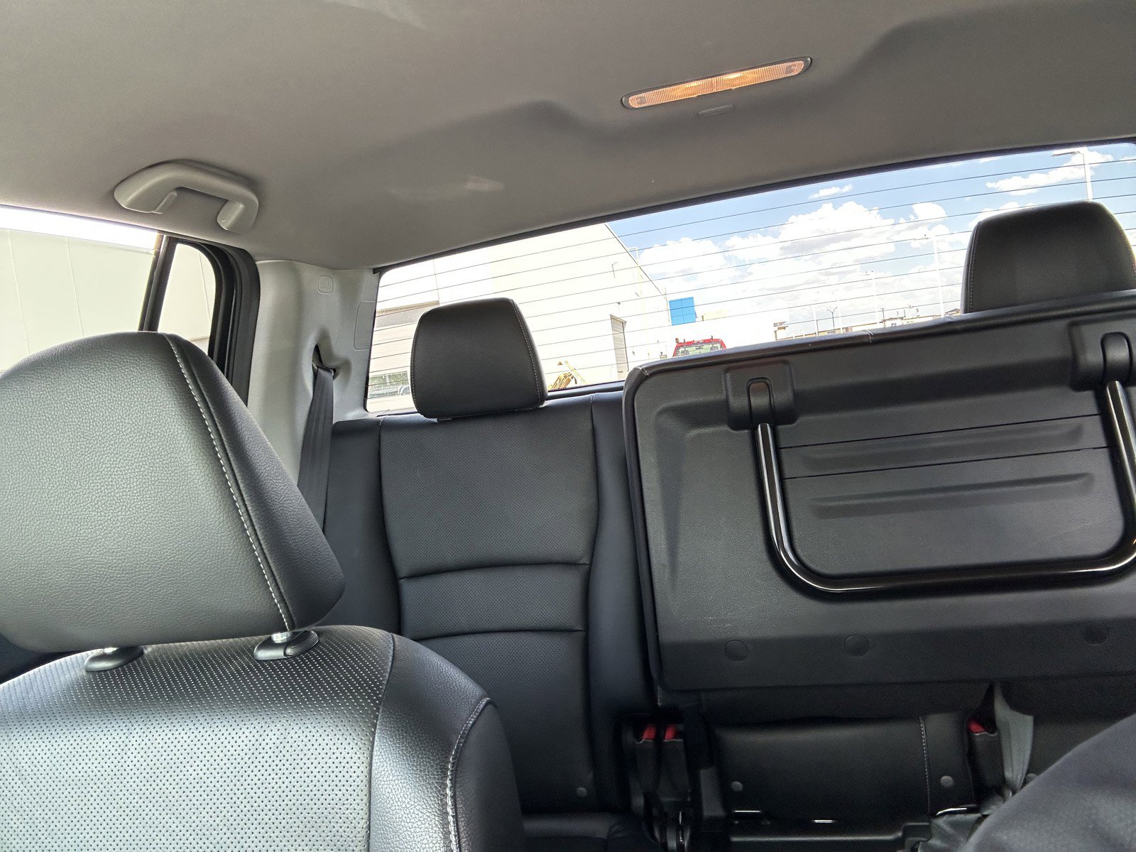 Used 2017 Honda Ridgeline RTL-T image 36