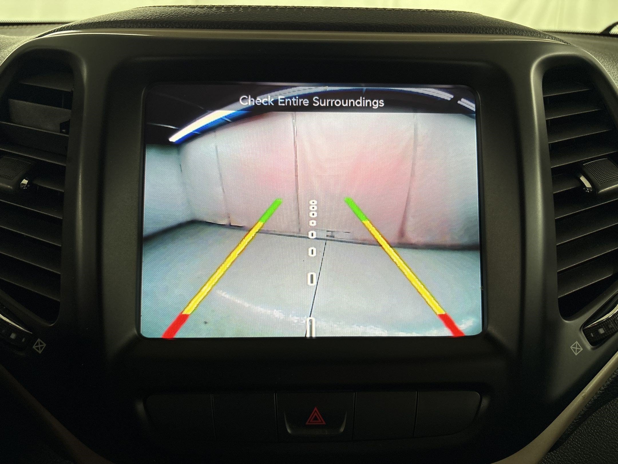 Used 2014 Jeep Cherokee Limited FWD image 20