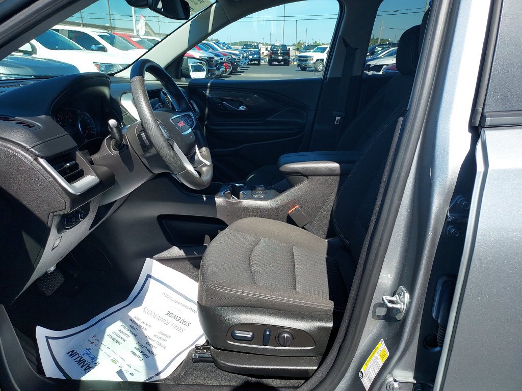 Used 2024 GMC Terrain SLE w/ Driver Convenience Package AWD/4WD image 13