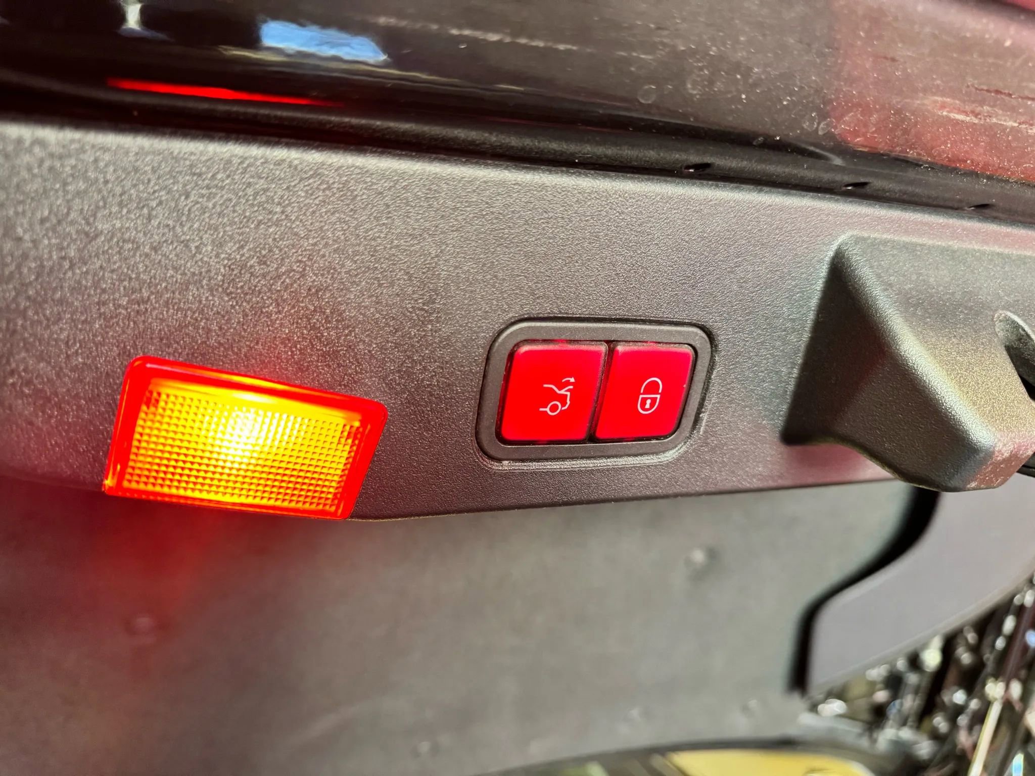 Used 2015 Mercedes-Benz SL 400 SL 400 Roadster 2D w/ Premium I Package image 12