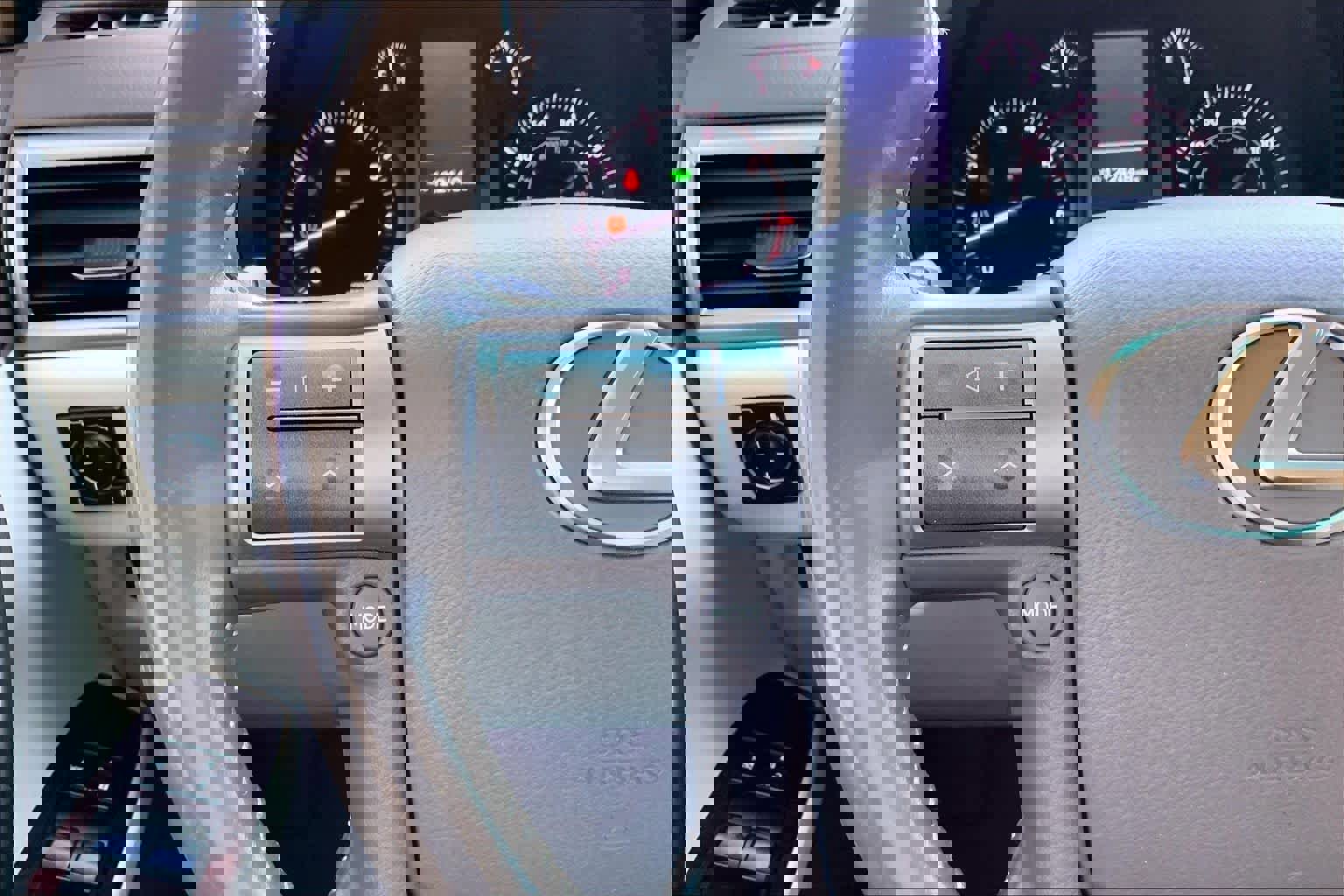 Used 2016 Lexus GX 460 image 24