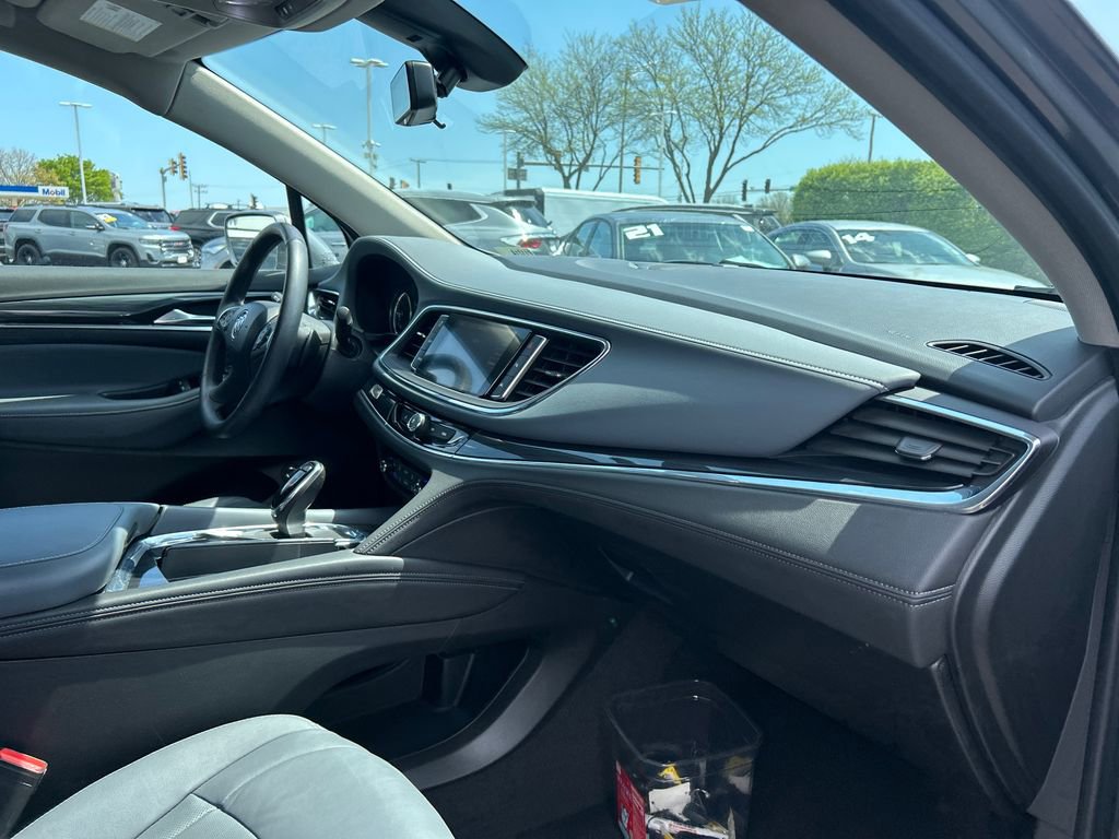 Used 2020 Buick Enclave Premium w/ Surround and Sites Package image 38