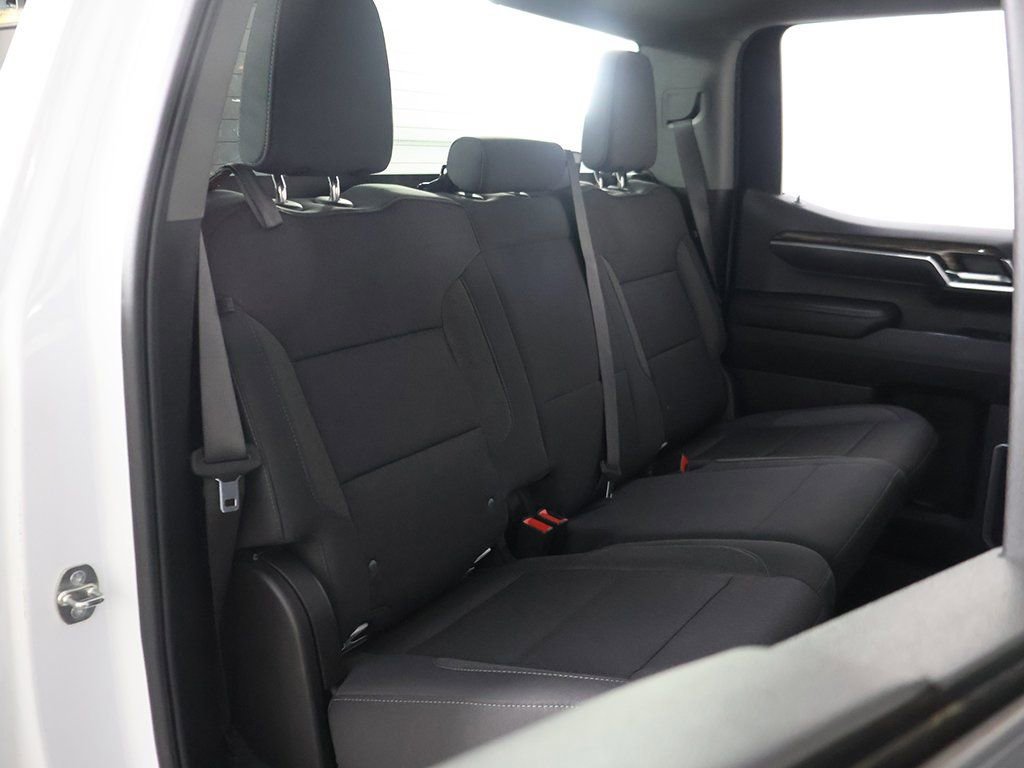 Used 2023 GMC Sierra 1500 SLE AWD/4WD image 30