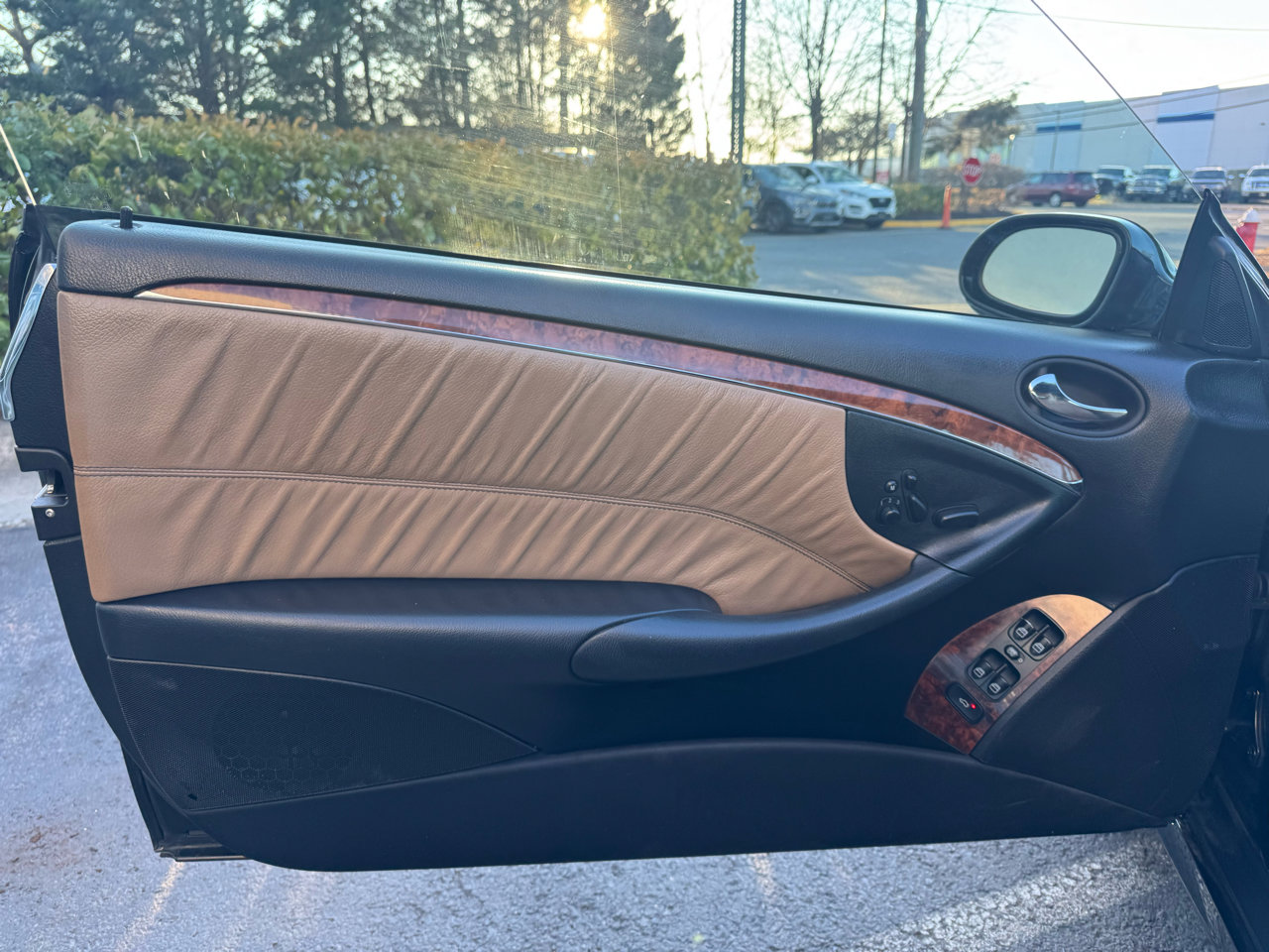 Used 2009 Mercedes-Benz CLK 350 Cabriolet image 16