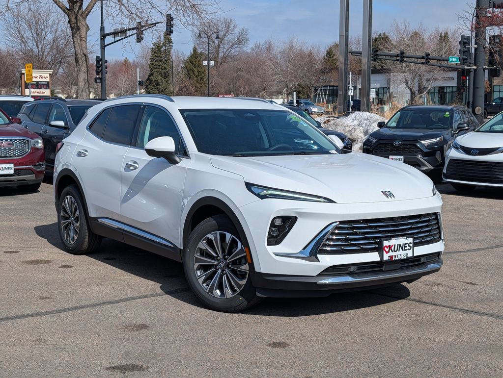 New 2026 Buick Envision Preferred image 2