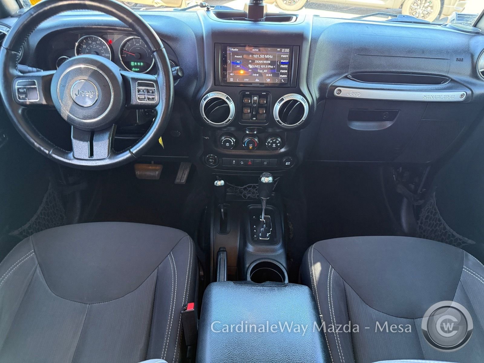 Used 2017 Jeep Wrangler Unlimited Sahara image 28