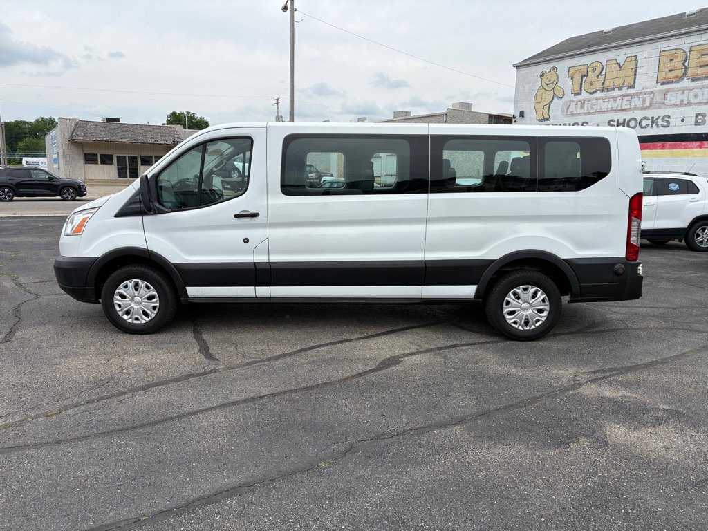 Used 2019 Ford Transit 350 XLT RWD image 6