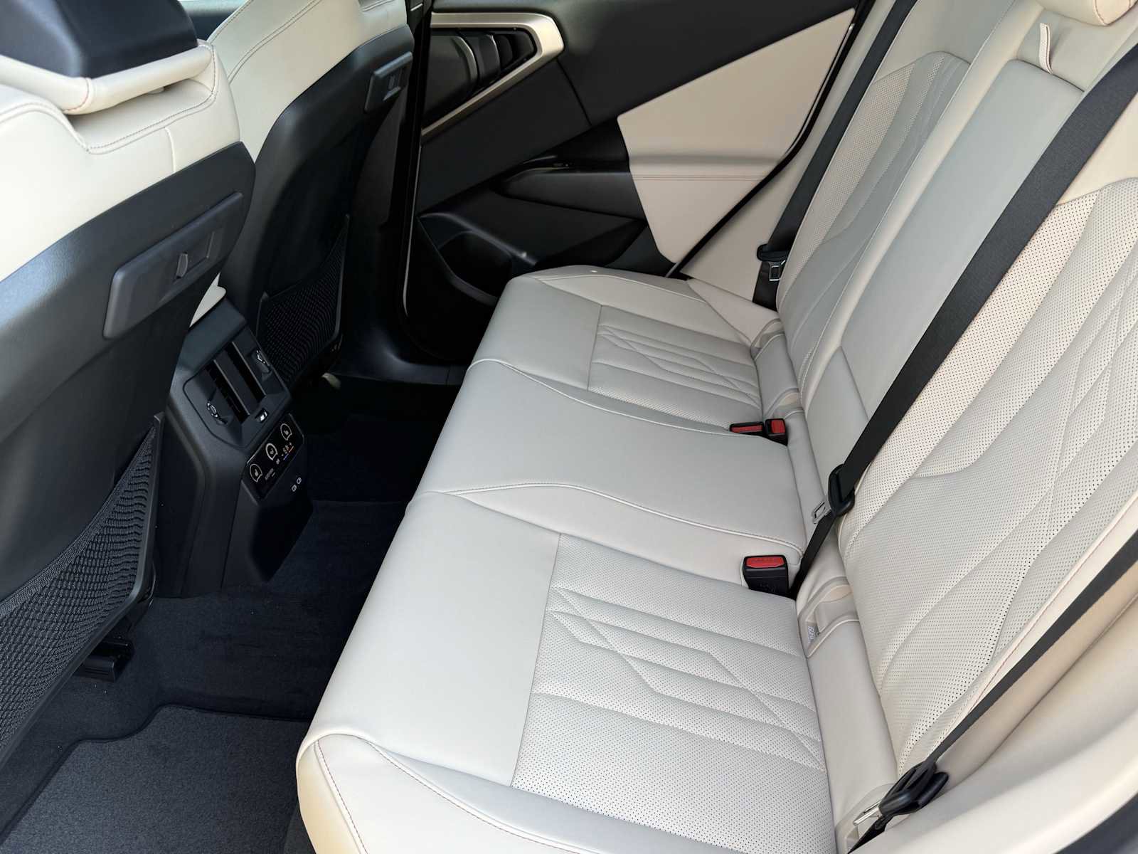 New 2025 BMW X3 xDrive30i w/ Premium Package image 40