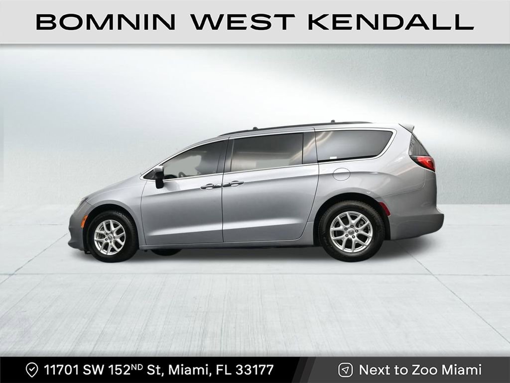 Used 2020 Chrysler Voyager Lxi image 21