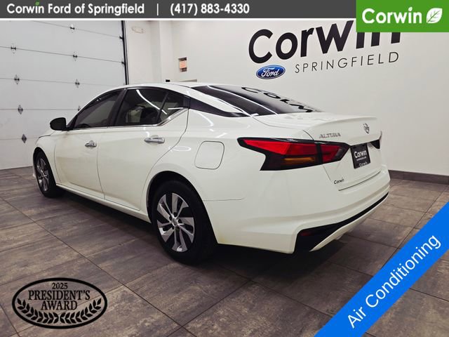 Used 2021 Nissan Altima 2.5 S FWD image 3