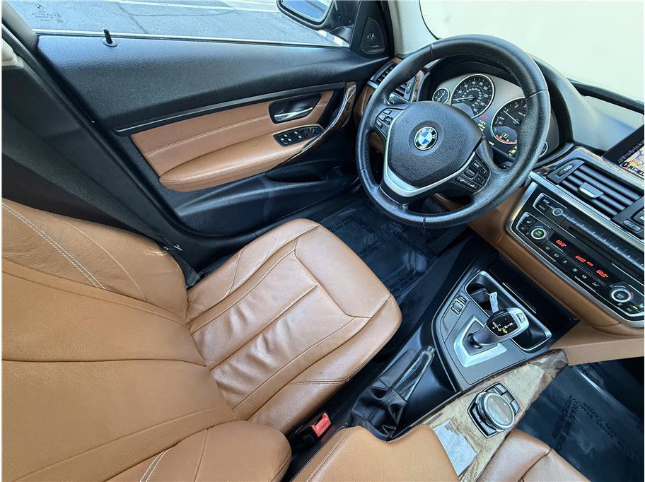 Used 2014 BMW 328i Sedan RWD image 10
