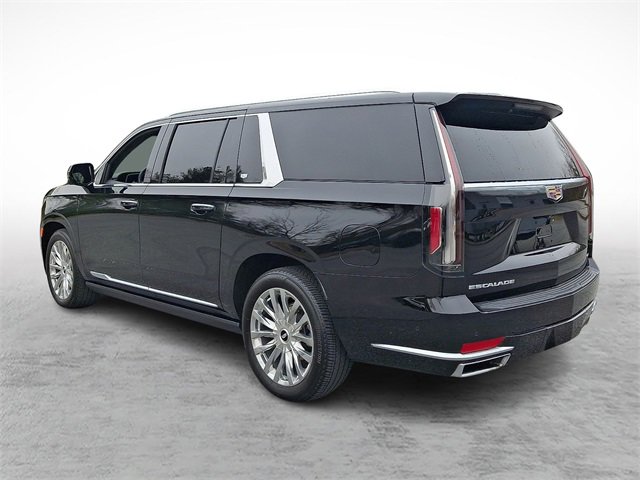 Used 2024 Cadillac Escalade ESV Premium Luxury w/ Performance Package image 6