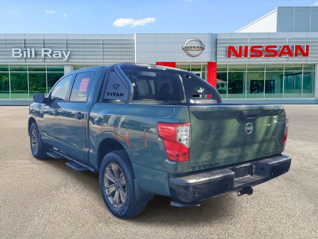 Certified 2024 Nissan Titan SV w/ SV Bronze Edition Package AWD/4WD image 3