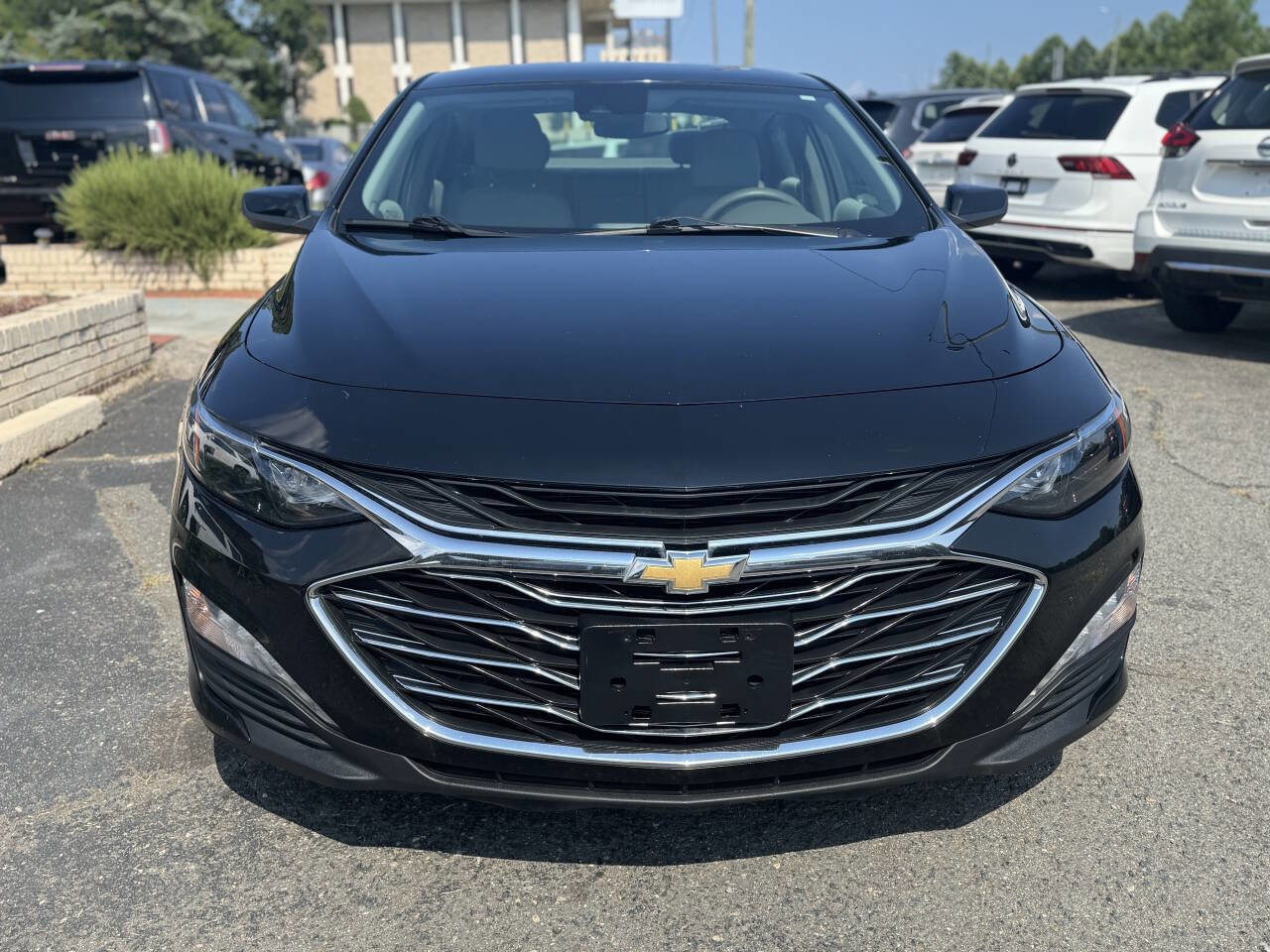 Used 2022 Chevrolet Malibu LT image 4