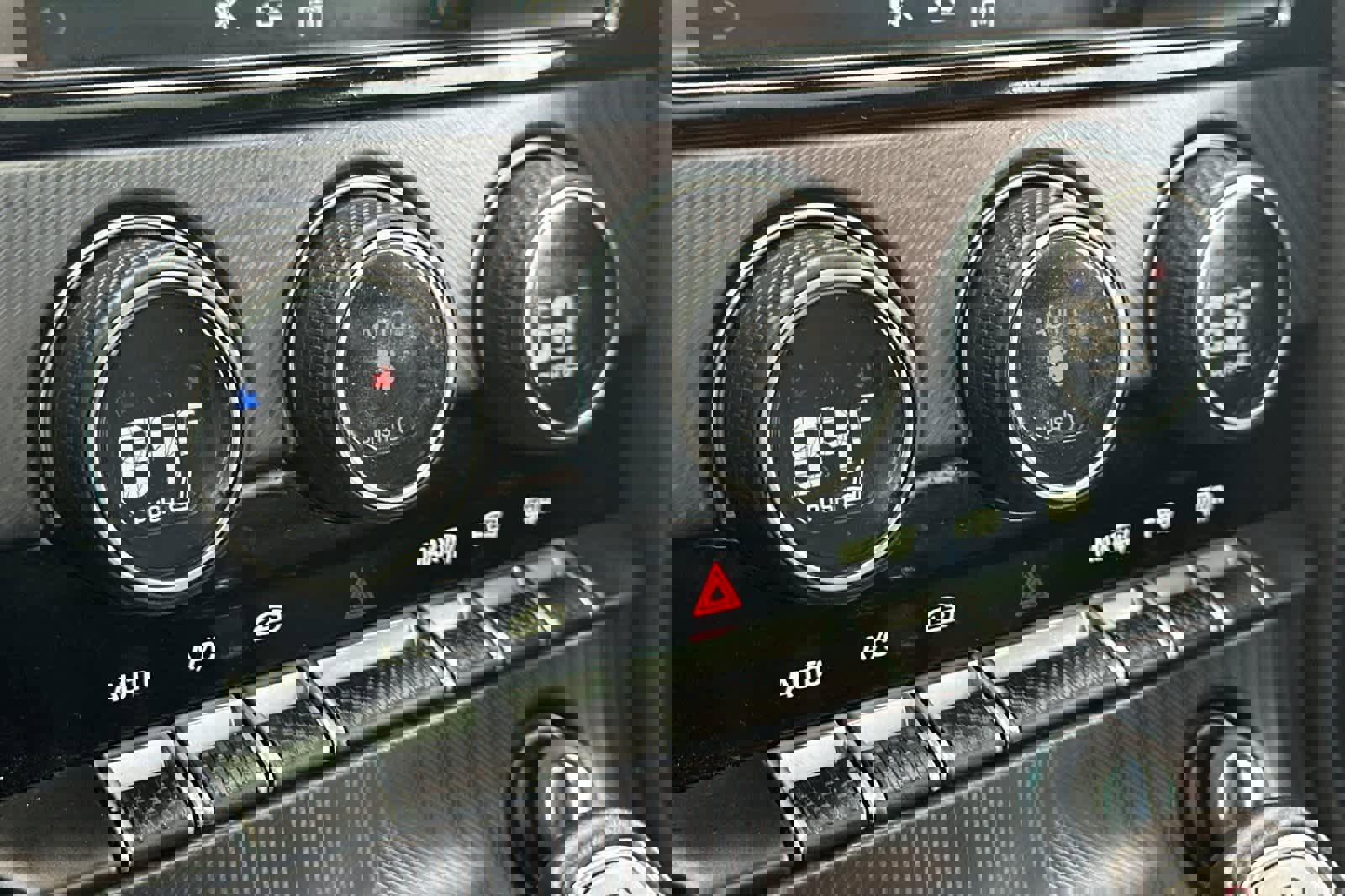 Used 2018 Jaguar F-TYPE R-Dynamic image 23