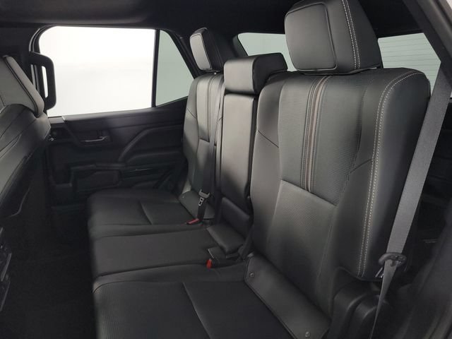 Used 2026 Toyota 4Runner Limited AWD/4WD image 17