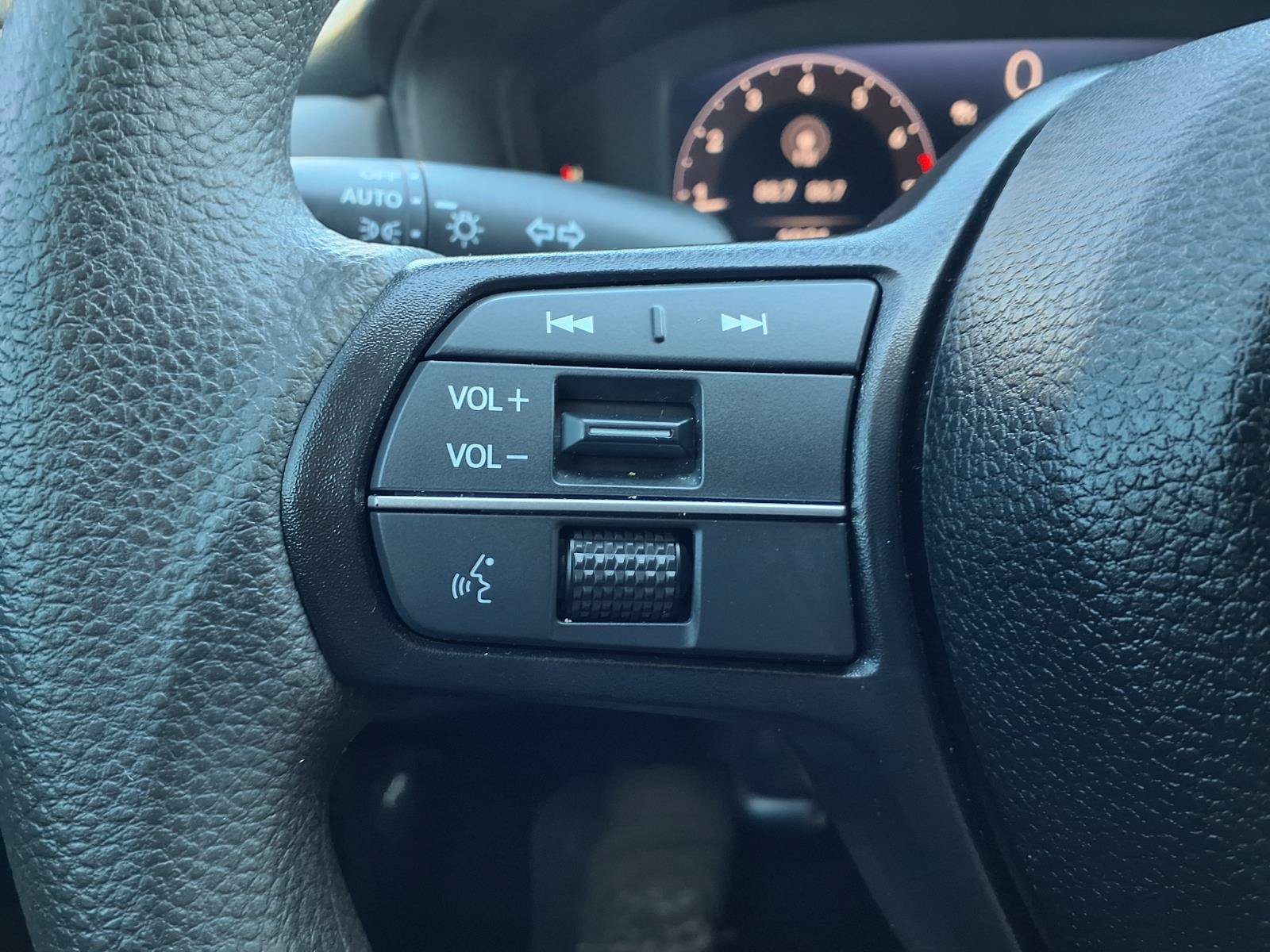 Certified 2024 Honda Accord EX image 15