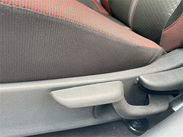 New 2025 Nissan Versa SR image 19