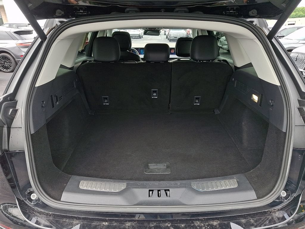 Certified 2025 Lincoln Nautilus Premier AWD/4WD image 28