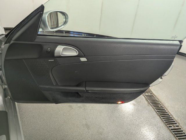 Used 2007 Porsche Cayman S RWD image 22