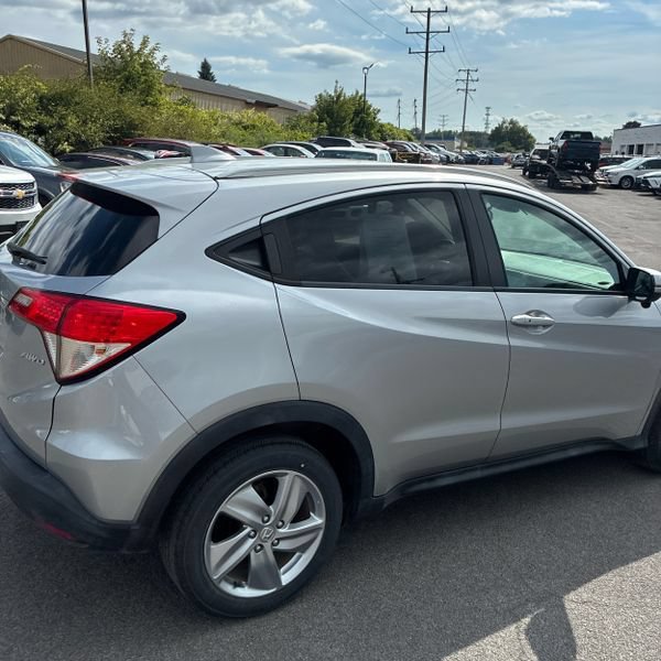 Used 2019 Honda HR-V EX image 10