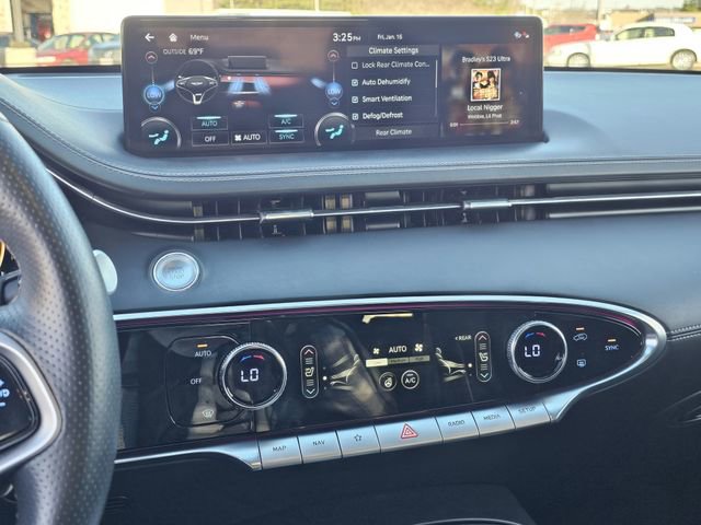 Used 2022 Genesis GV70 3.5T Sport w/ Sport Prestige Package image 10