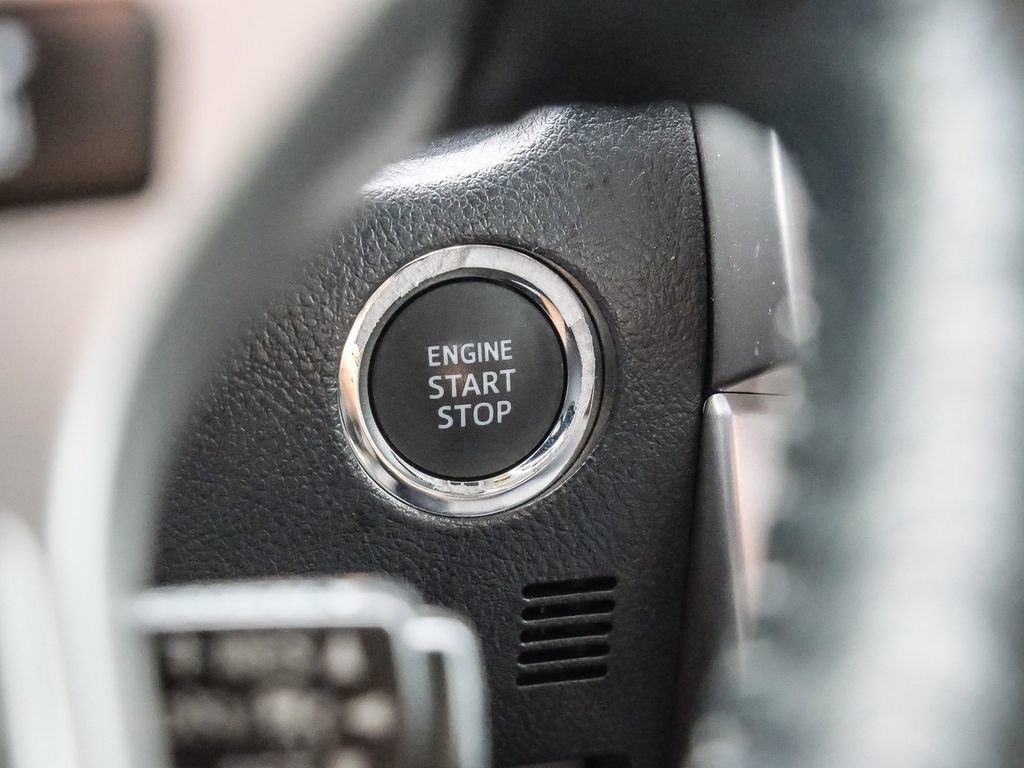 Used 2024 Toyota 4Runner Limited AWD/4WD image 38
