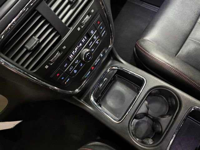 Used 2019 Dodge Grand Caravan GT image 25