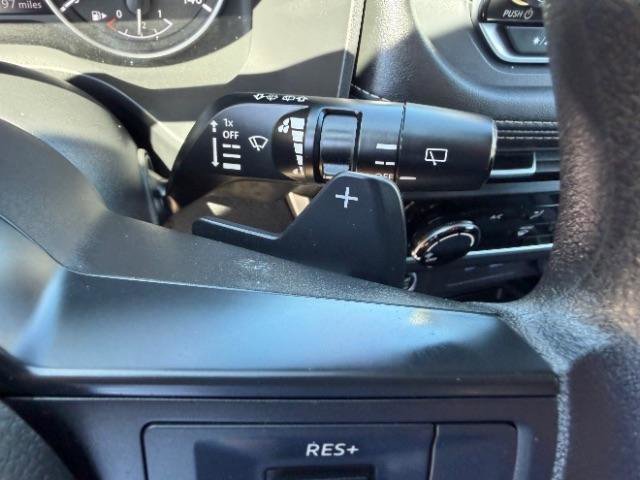 Used 2023 Nissan Rogue S image 23