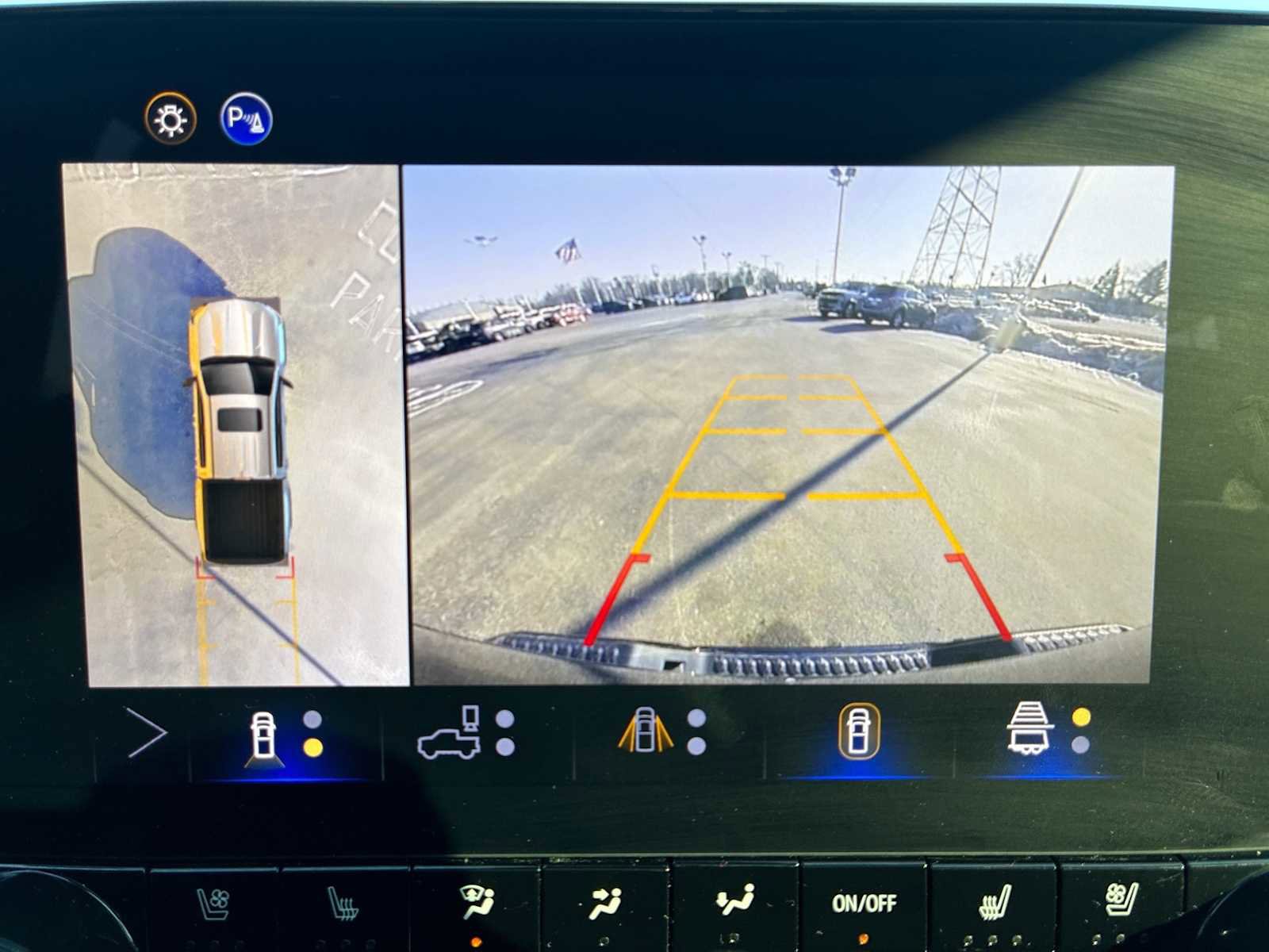 Certified 2025 Chevrolet Colorado ZR2 w/ Midnight Edition image 15