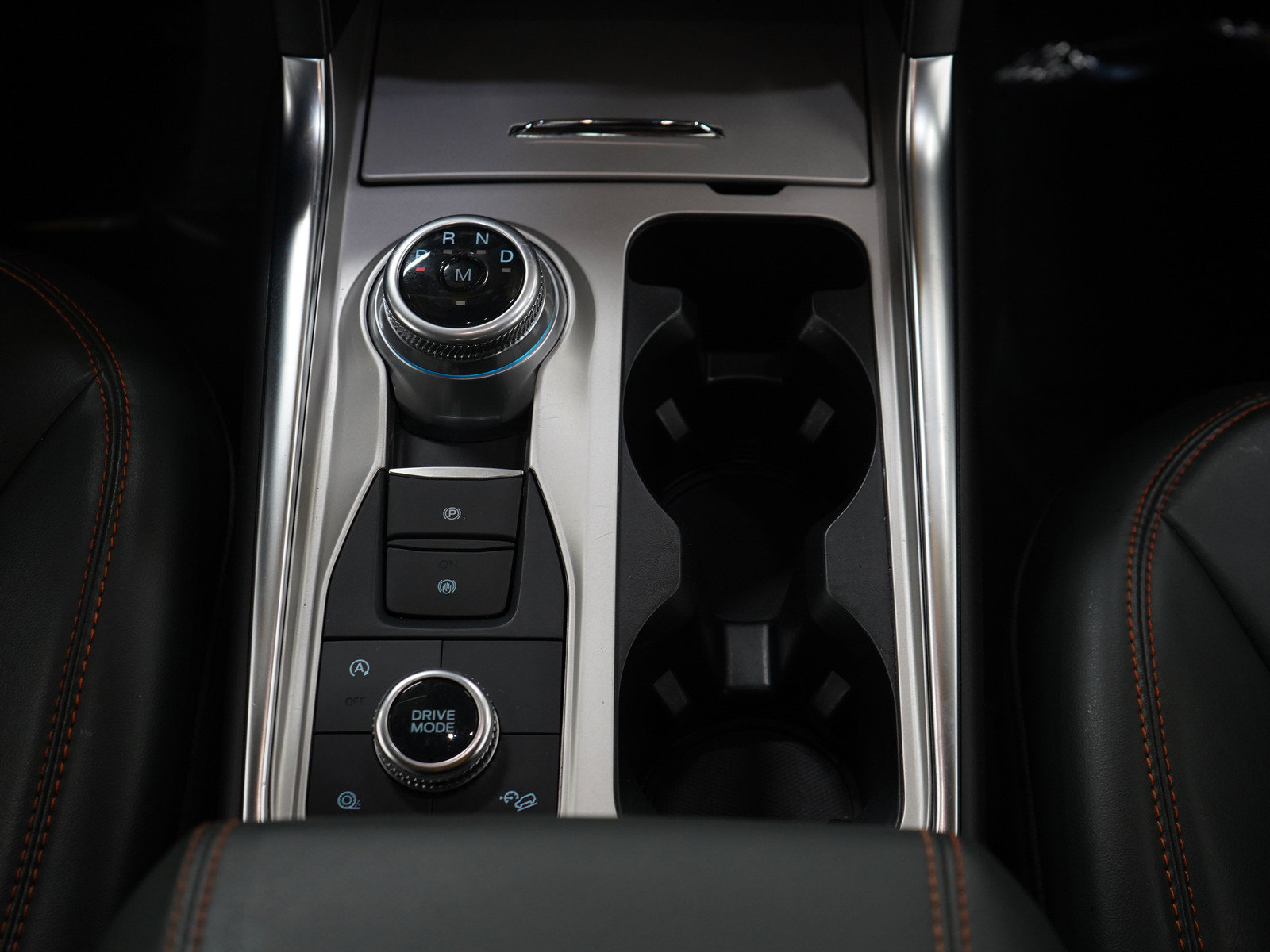 Used 2024 Ford Explorer Timberline w/ Timberline Technology Package AWD/4WD image 17