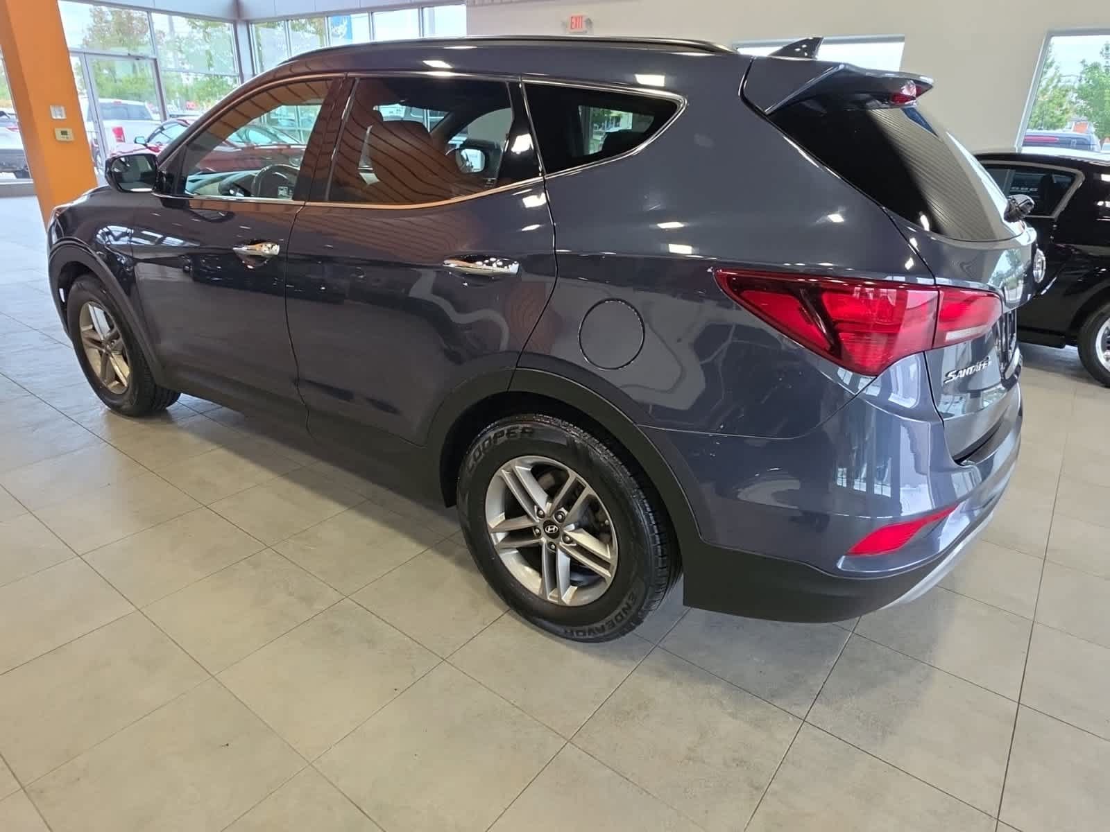 Used 2017 Hyundai Santa Fe Sport AWD/4WD image 11