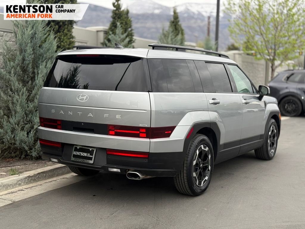 Used 2025 Hyundai Santa Fe SEL image 9