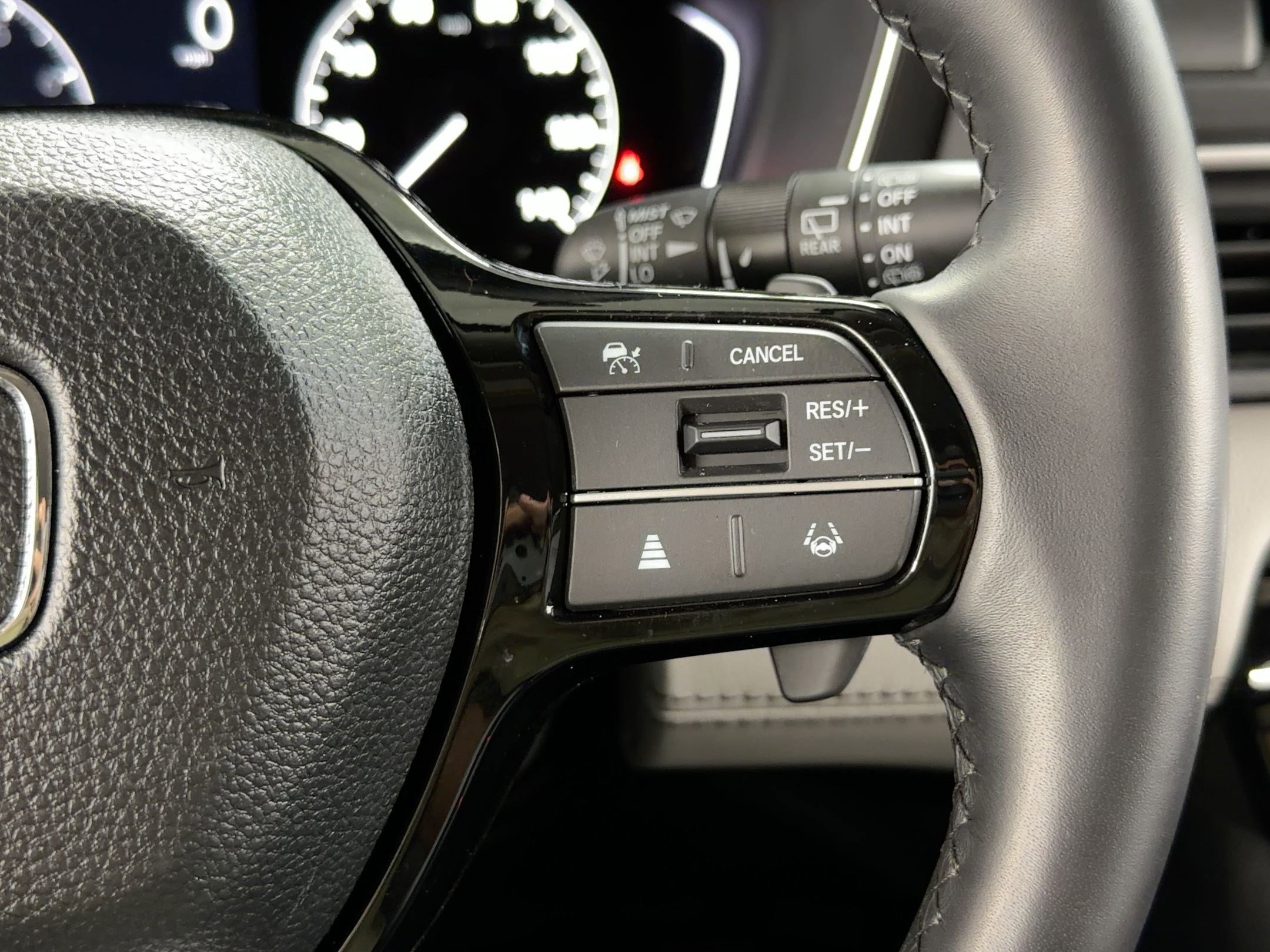 Used 2024 Honda Pilot EX-L image 21