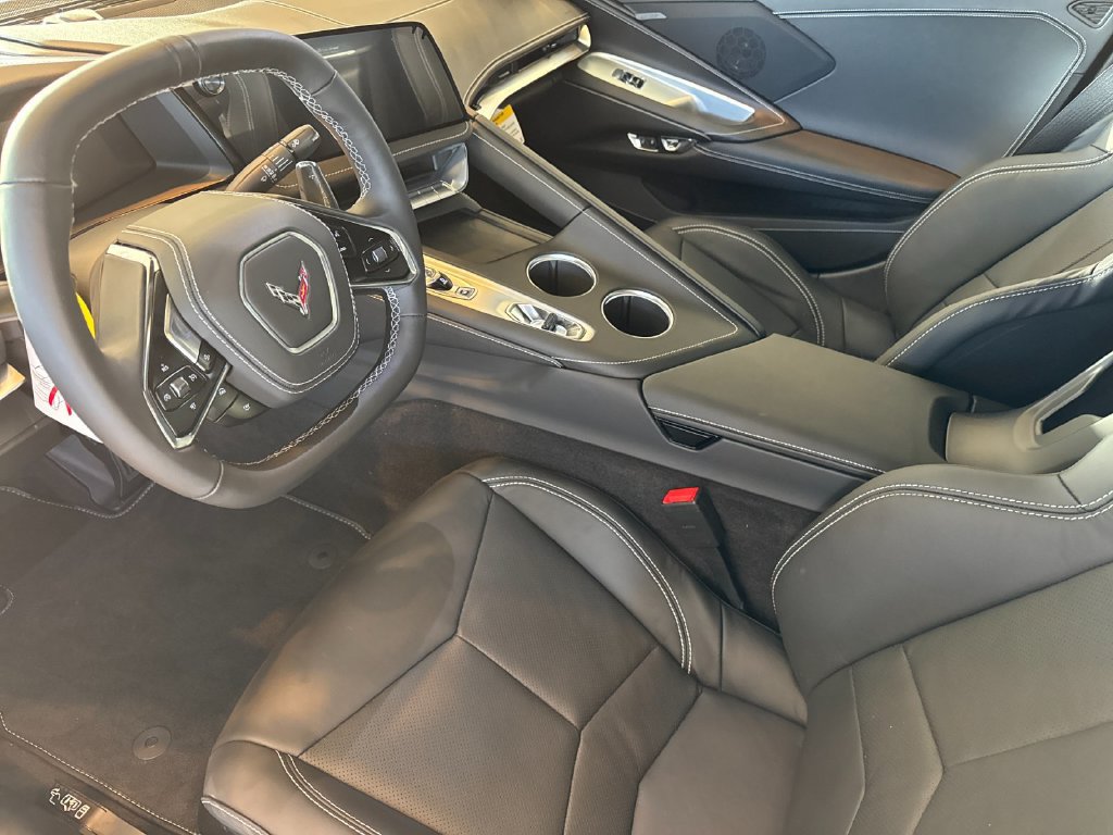 New 2027 Chevrolet Corvette Z06 RWD image 9