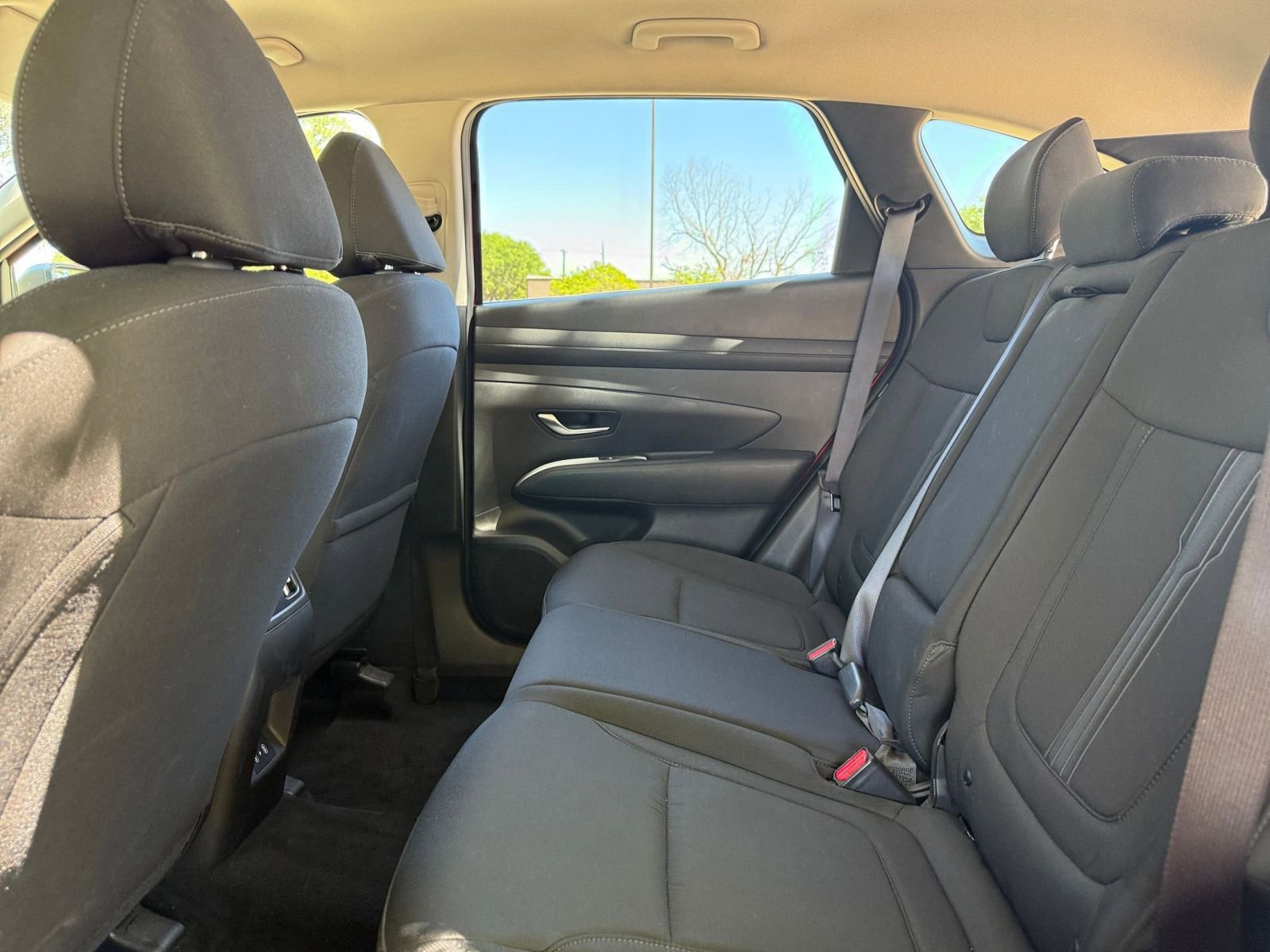 Used 2025 Hyundai Tucson SEL AWD/4WD image 27