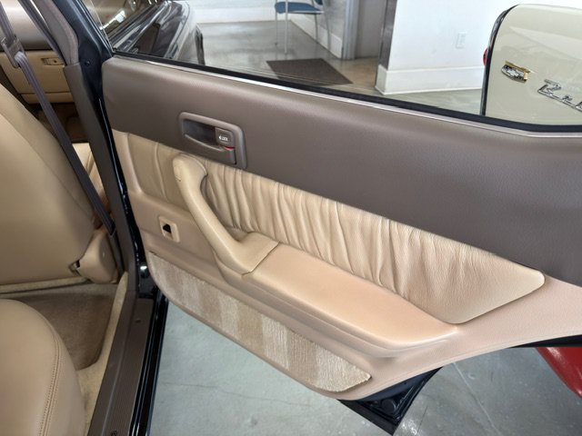 Used 1990 Lexus ES 250 FWD image 13