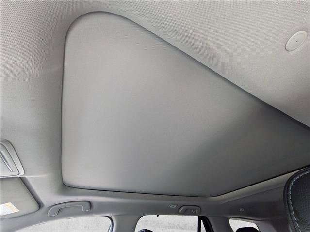 Used 2024 Honda Pilot Touring image 15