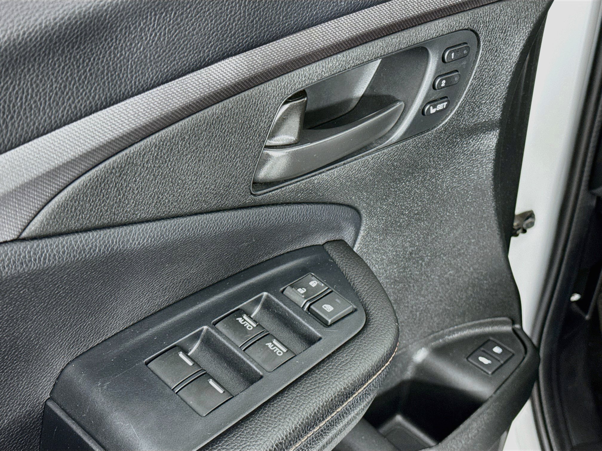 Certified 2022 Honda Pilot TrailSport image 18