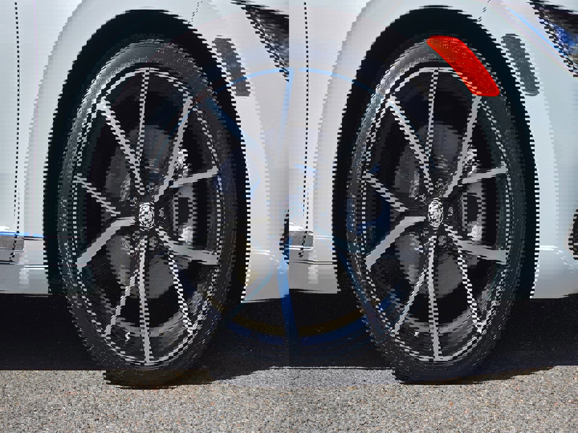 Used 2022 Volkswagen Arteon SE image 41